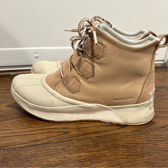 Women's Out N About™ III Classic Boot - Picture 4 of 6